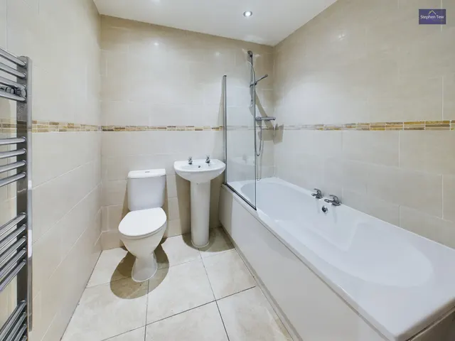 Marshdale Road, Blackpool, FY4, photo 3