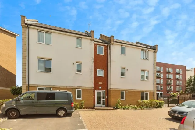 Cromwell Street, Bristol, Somerset, BS3, photo 1