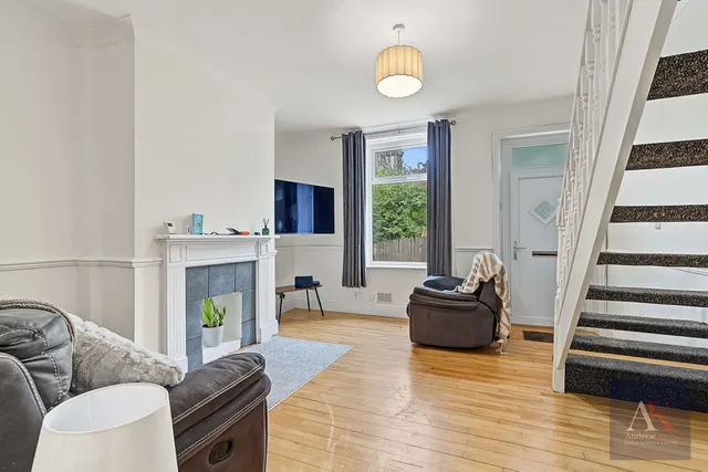 Princess Street, Whitworth, OL12, photo 3