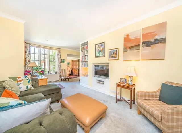 Photo 3 — Putney Heath Lane, Putney, SW15