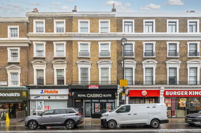 74 Queensway, London, photo 1