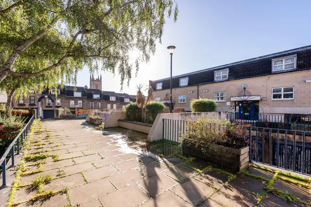 Lampards Buildings, Bath, BA1, photo 1
