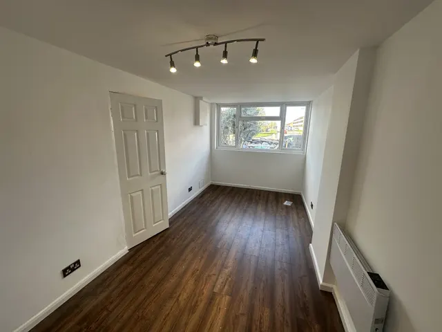 Washington Avenue, HP2, photo 1