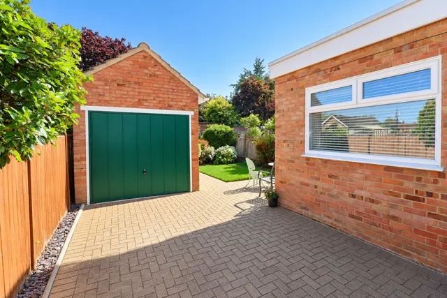 St. Marys Close, Chelmsford, CM2, photo 2