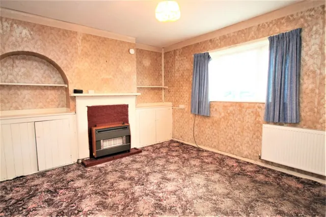 Shepperton Road, Laleham, photo 2