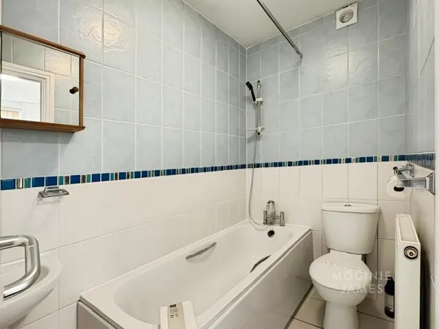 Newport Road, Cardiff, CF24, photo 2