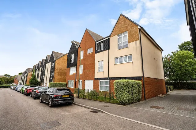 Cloudeseley Close, DA14, photo 1