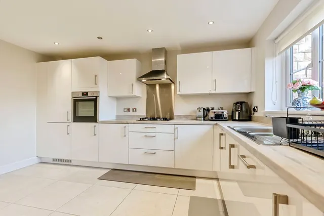 Photo 2 — Clarkson Close, Burnley, Lancashire, BB10
