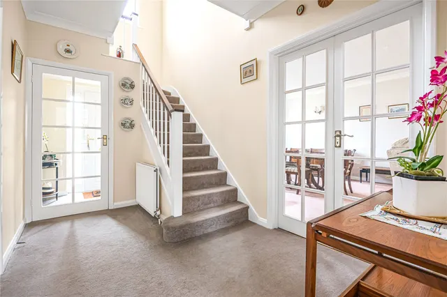 Dellfield Close, Radlett, WD7, photo 2