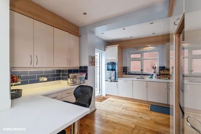 Foxdenton Lane, Manchester, M24, photo 3