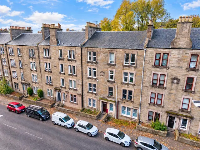 Lochee Road, Dundee, photo 2