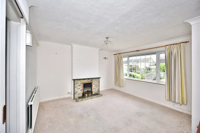 Photo 2 — Wrangleden Road, Maidstone, Kent, ME15