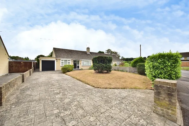 Wrangleden Road, Maidstone, Kent, ME15, photo 1