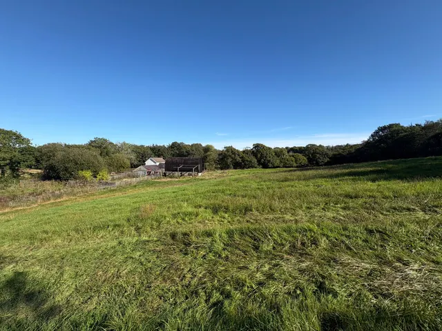 Golden Grove, Carmarthen, SA32, photo 3