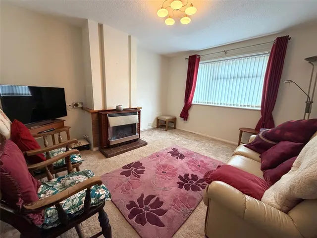 Heol Glyndwr, Fishguard, SA65, photo 2