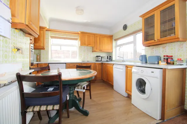 Townsend Road, Ashford, photo 3