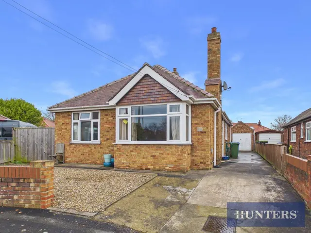 Nightingale Drive, Bridlington, photo 1