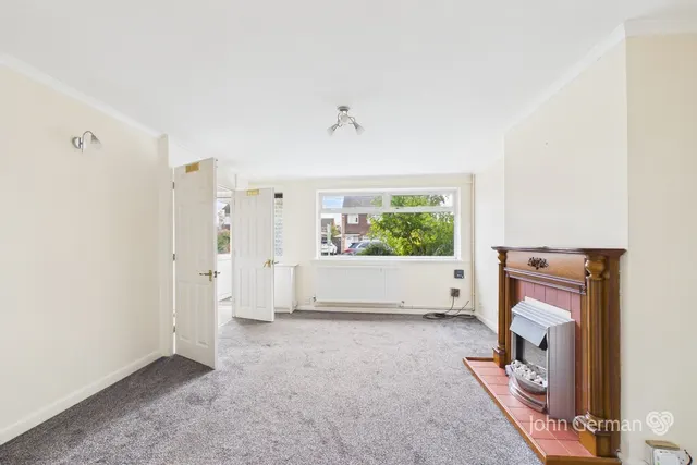 Southgate Close, Mickleover, photo 2