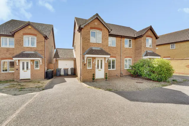 Thor Drive, Bedford, MK41, photo 1