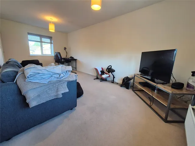 Fulford Road, North Baddesley, SO52, photo 3