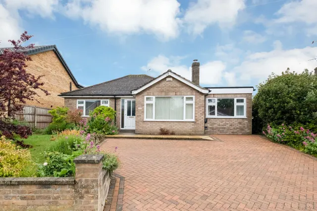 Cambridge Road, Stamford, PE9, photo 1