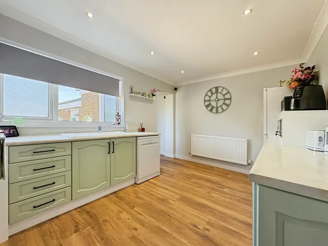 The Glebe Huntingdon, PE26, photo 3