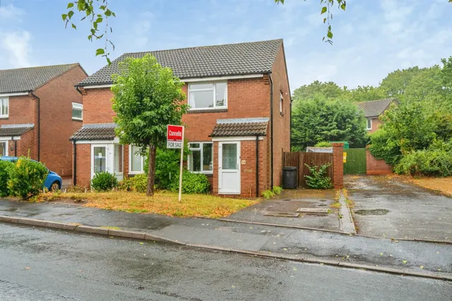 Abbotsford Road, Lichfield, photo 1