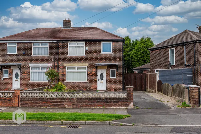 Observatory Road, Blackburn, BB2, photo 1