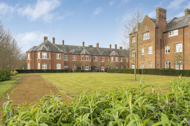 Ipsden Court, Wallingford, photo 2