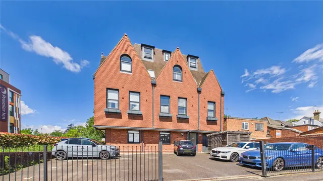 Park Street, Camberley, GU15, photo 1