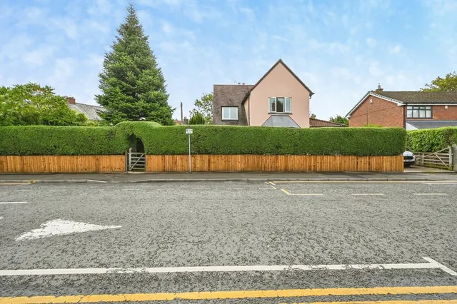 The Avenue, LEIGH, Lancashire, WN7, photo 1