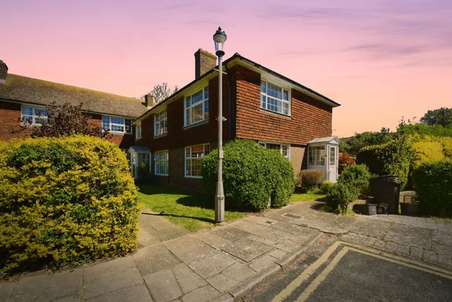 Prince Regents Close, Brighton, photo 1