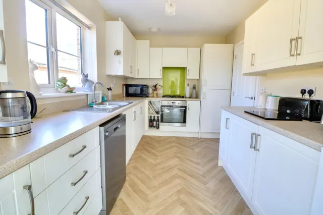 Harvest Way, Harleston, photo 3