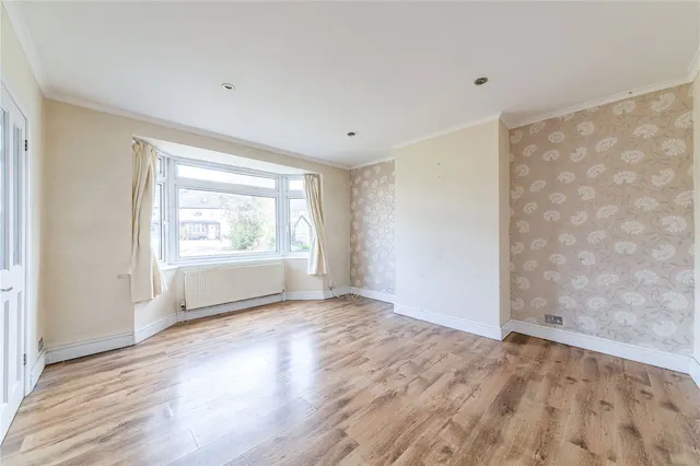 Tartar Road, Cobham, KT11, photo 2