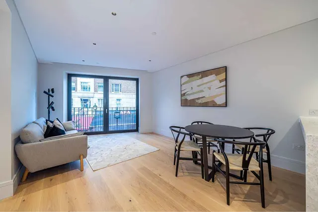 Photo 2 — Nutford Place, LONDON, W1H