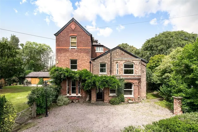 Chelford Road, Knutsford, WA16, photo 1
