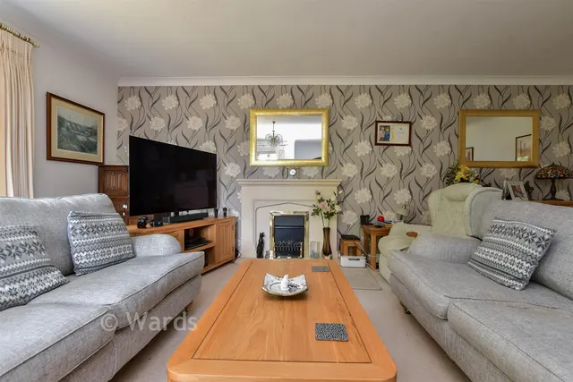 Alpha Road, Birchington, CT7, photo 2