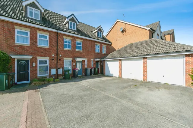 Companions Close, Wickersley, Rotherham, South Yorkshire, S66, photo 1