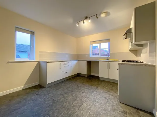 Cromwell Close, Newtown, GL13, photo 3