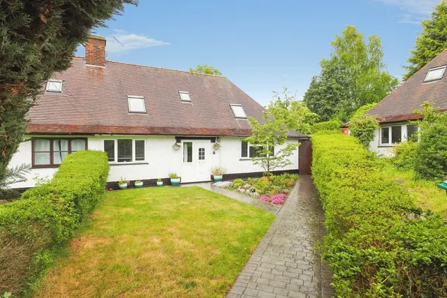 Hawton Crescent, Wollaton, Nottingham, NG8, photo 1