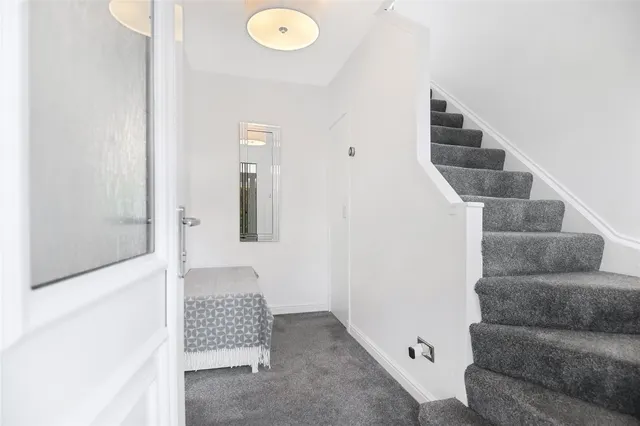 Allander Road, Bearsden, G61, photo 2
