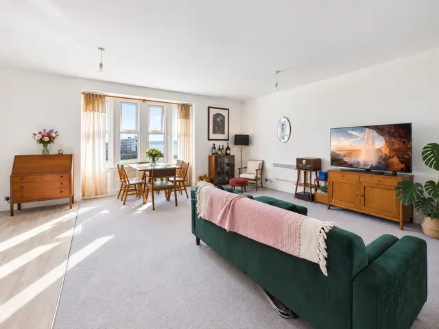 Manilla Crescent, Weston-Super-Mare, BS23, photo 3