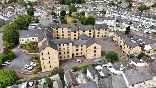 Alexandra Road, Barnstaple, EX32, photo 1