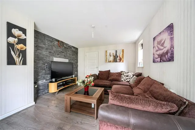 Tatwin Crescent, Southampton, SO19, photo 3