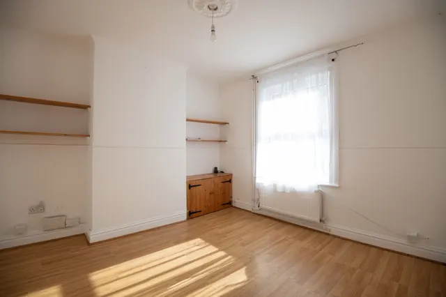 Great Park Street, Wellingborough, NN8, photo 3