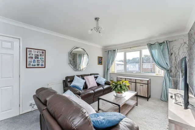 Clos Gladstone, Rhyl, LL18, photo 3