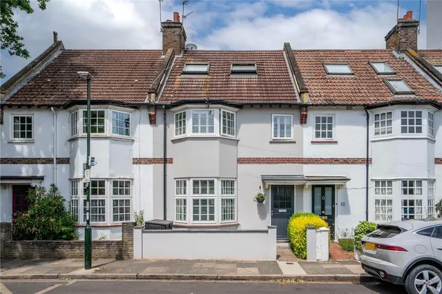 Hartington Road, St Margarets, TW1, photo 1