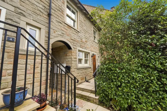 Dean Way, Bollington, SK10, photo 1