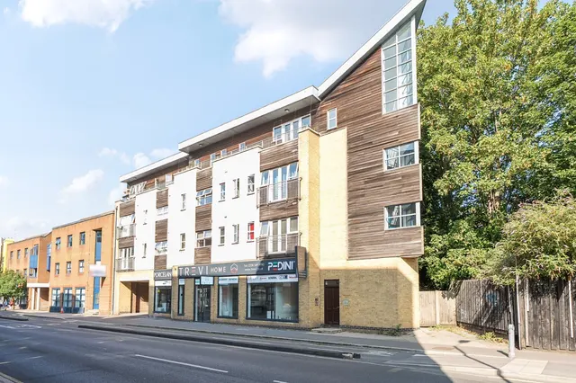 London Road, Kingston Upon Thames, KT2, photo 1