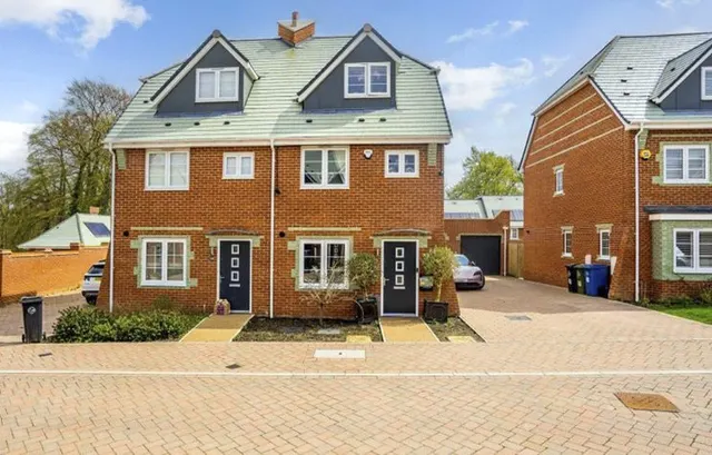 Kilty Place, High Wycombe, HP11, photo 1